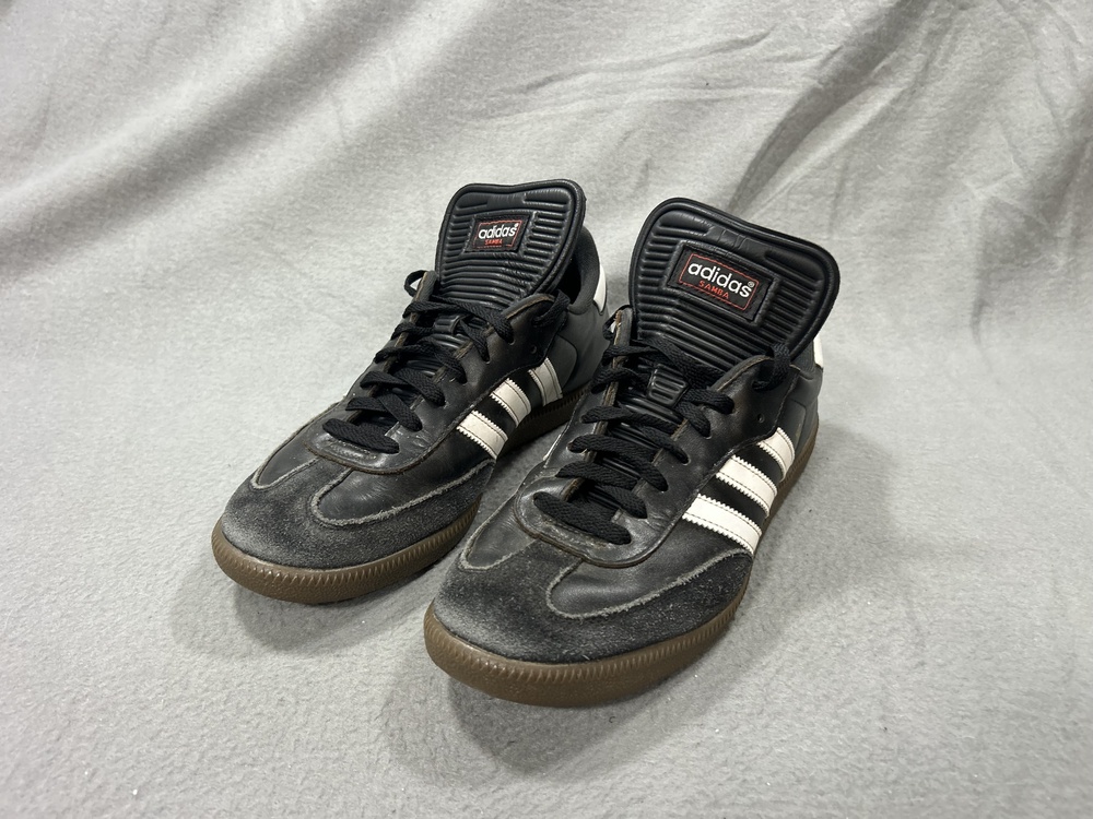 Adidas Samba Shoes Mens Size 11 Black Gum Leather Indoor Soccer Futbol